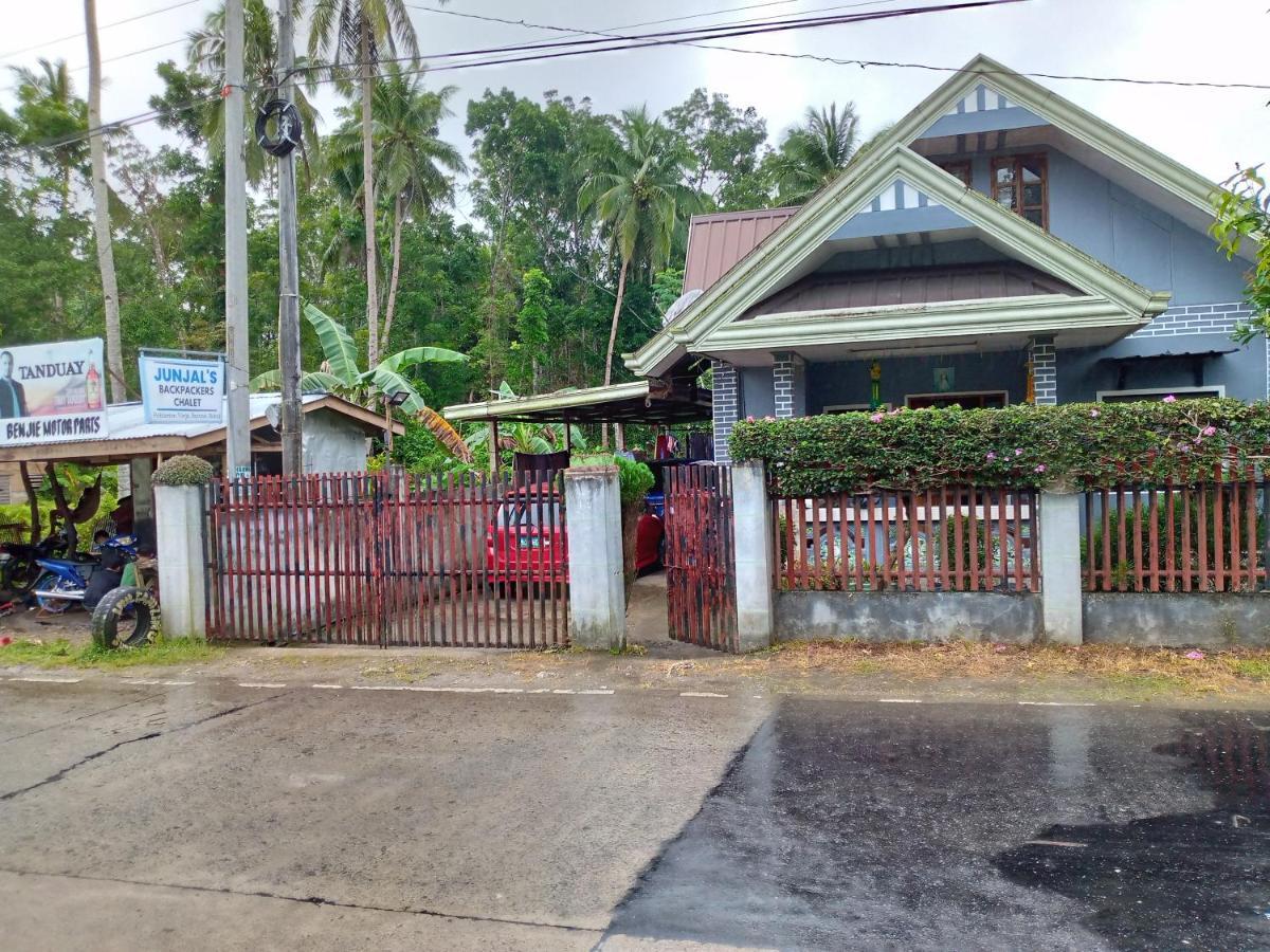 Junjals Backpackers Chalet بوهول المظهر الخارجي الصورة